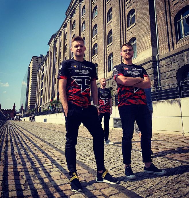 度的持续压 度的持续压